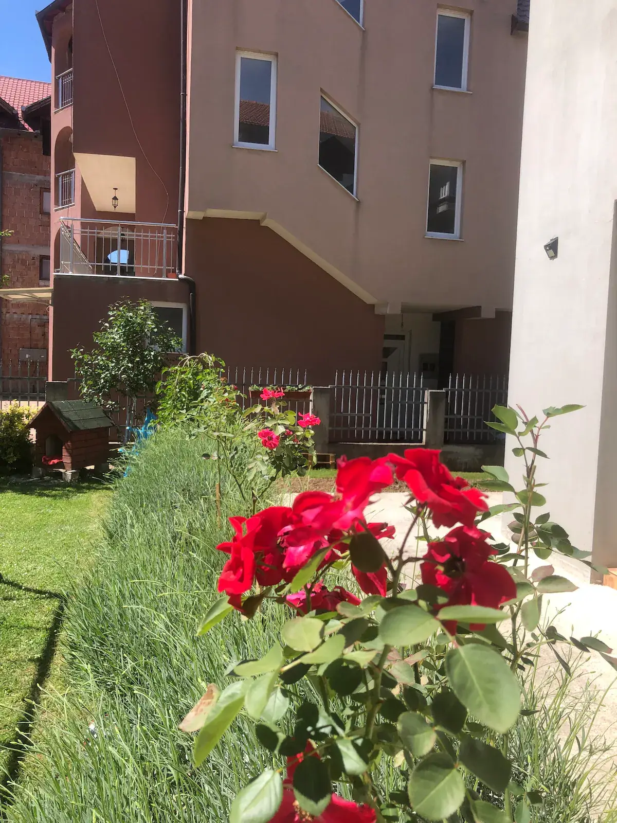 Family Suite Apartment - 2 Studios with Garden