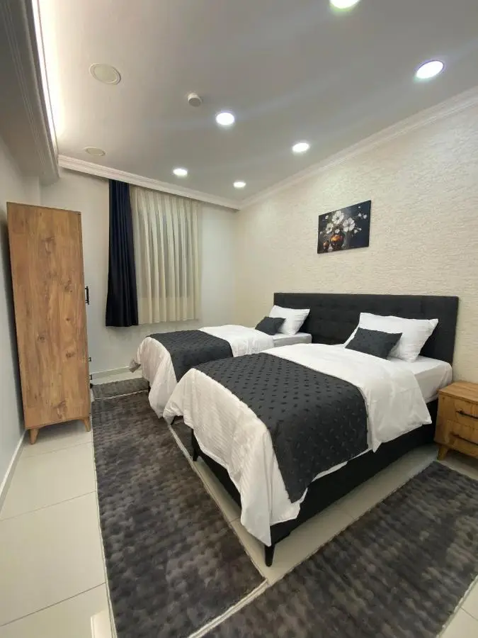 Maya Apartment
