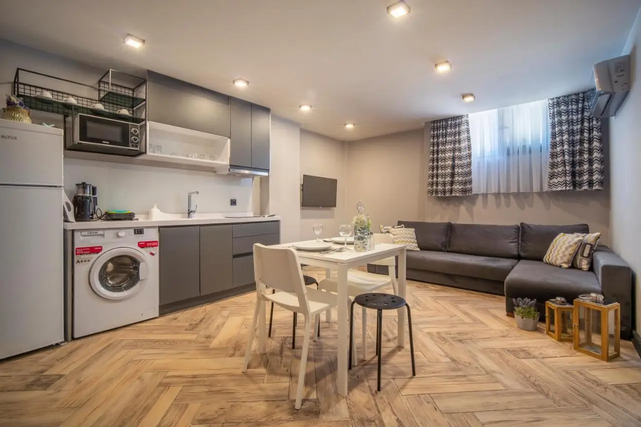 Meyde Boutique Suites