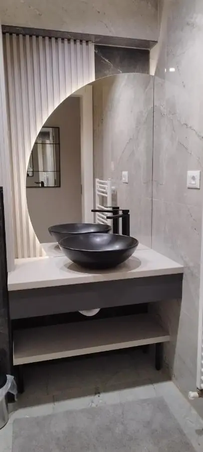 Luxury Prime Apartments with Parking