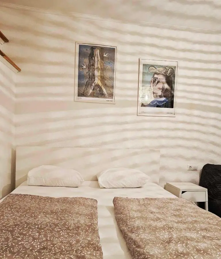 Studio Apartments Siesta