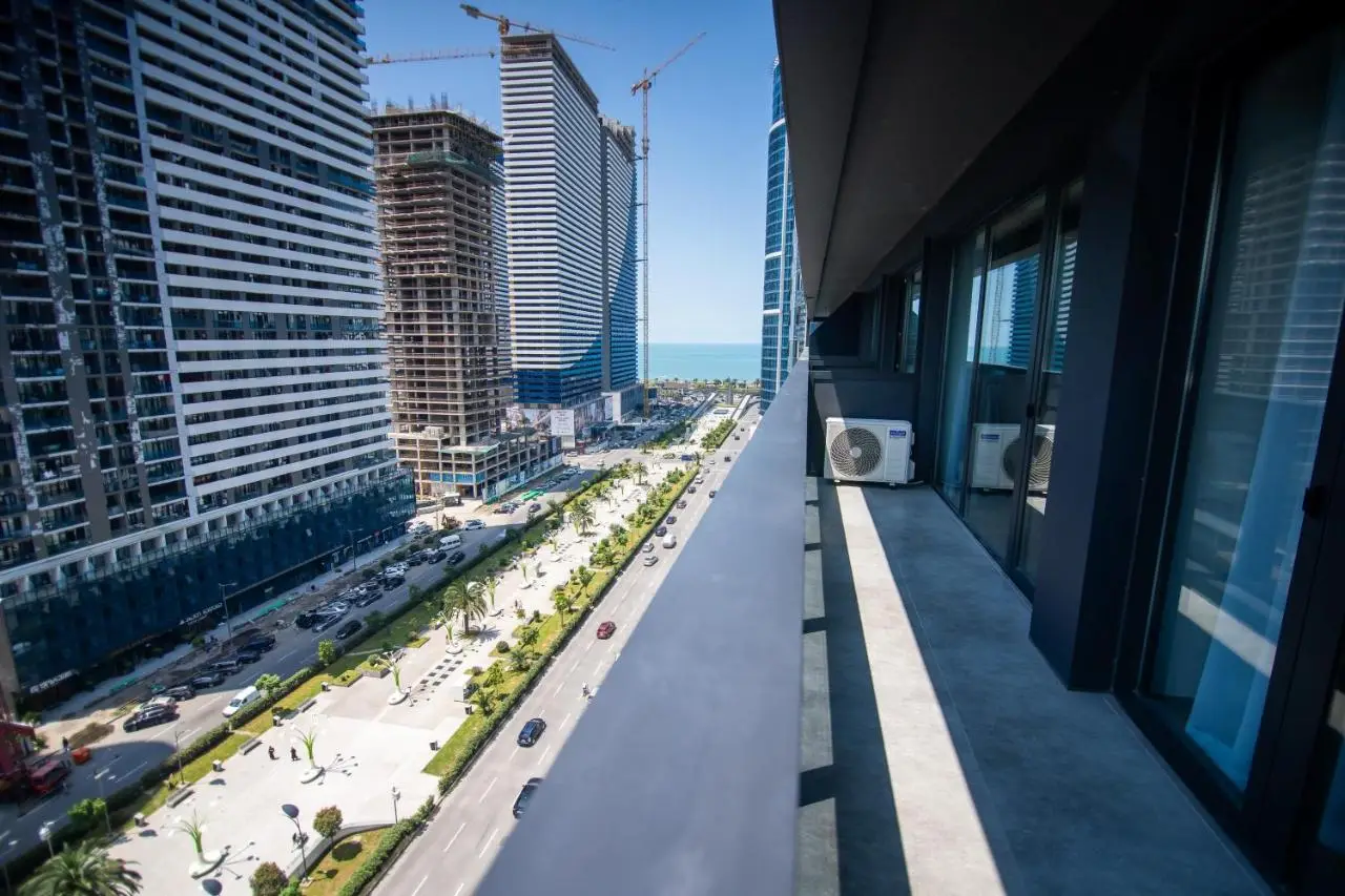 Blue Sky Apart-Hotel Batumi