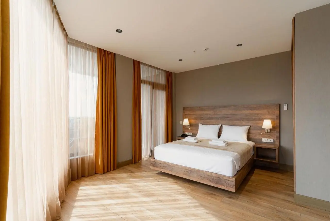 Cozy Loft Hotel