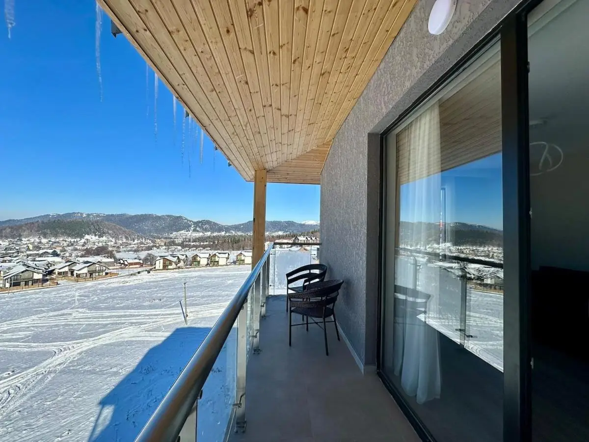 Crystal Loft Block C Apartment with views