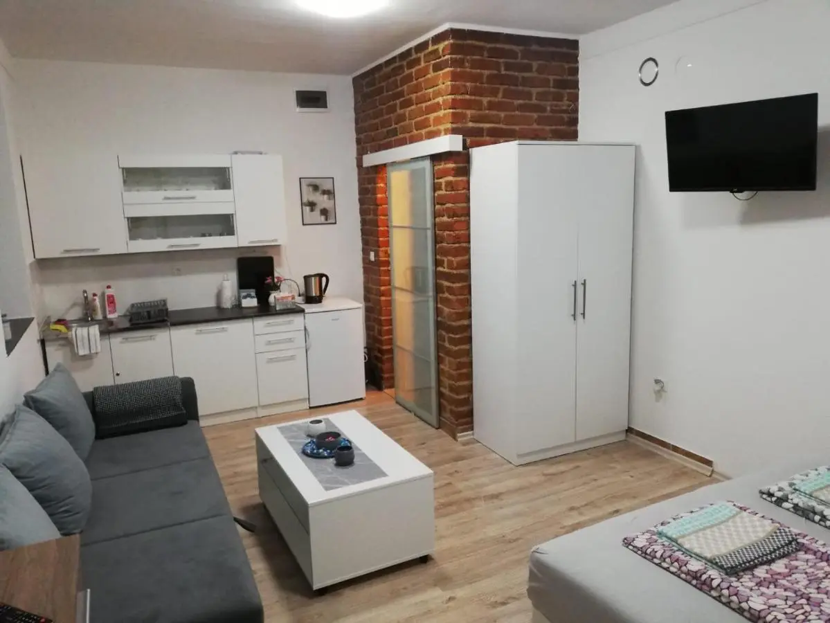 Helly's apartman - self check-in -