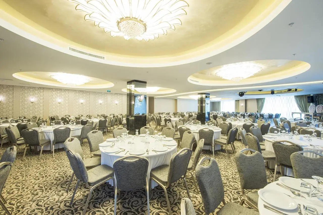 Ramada by Wyndham Gemli̇k