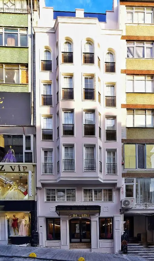 Serai Hotel