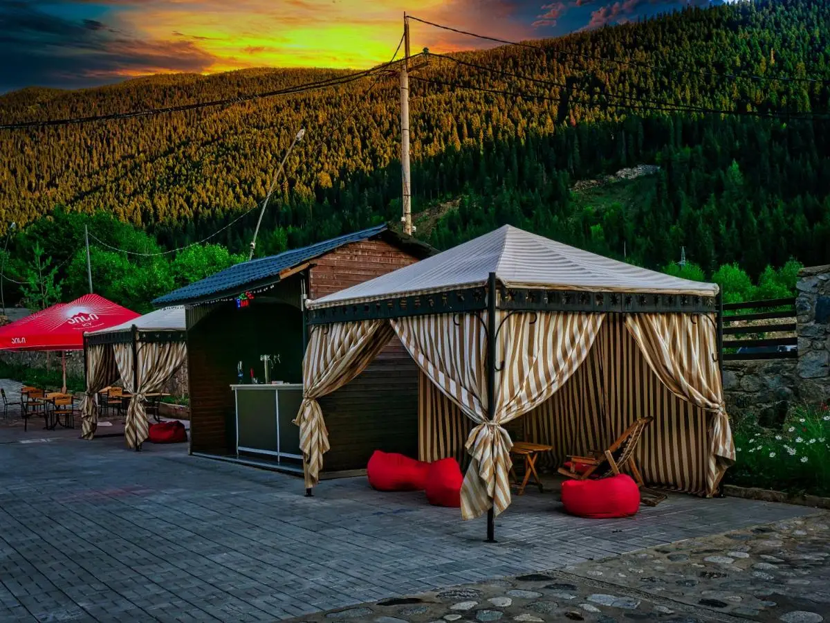 Hotel Banguriani