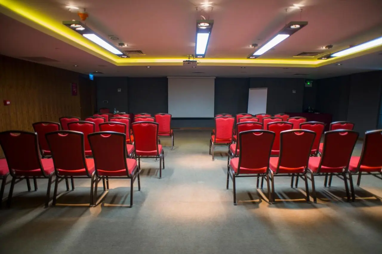 Crowne Plaza Istanbul Harbiye by IHG