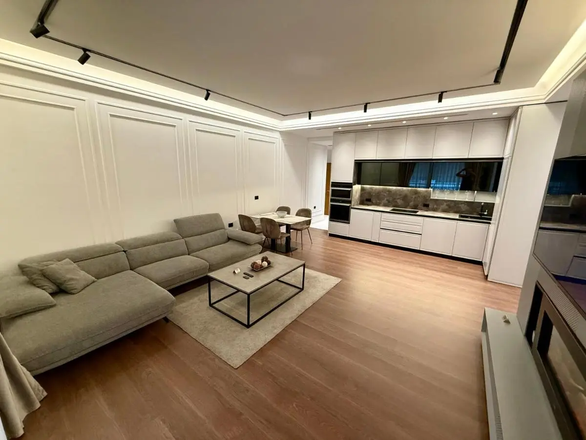 Queen’s Luxury Apartaments Delijorgji