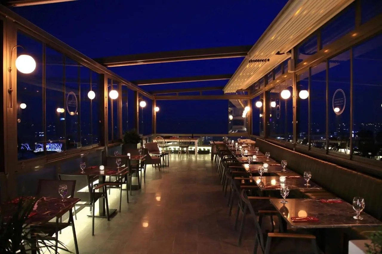 HOTEL BRONTE