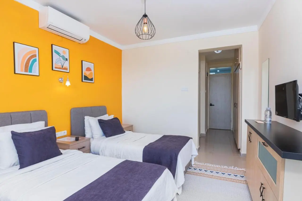 KİRAZ BEACH OTEL