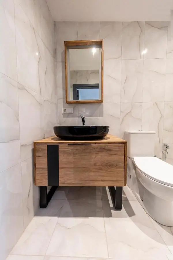 Hexa Suites Hotel