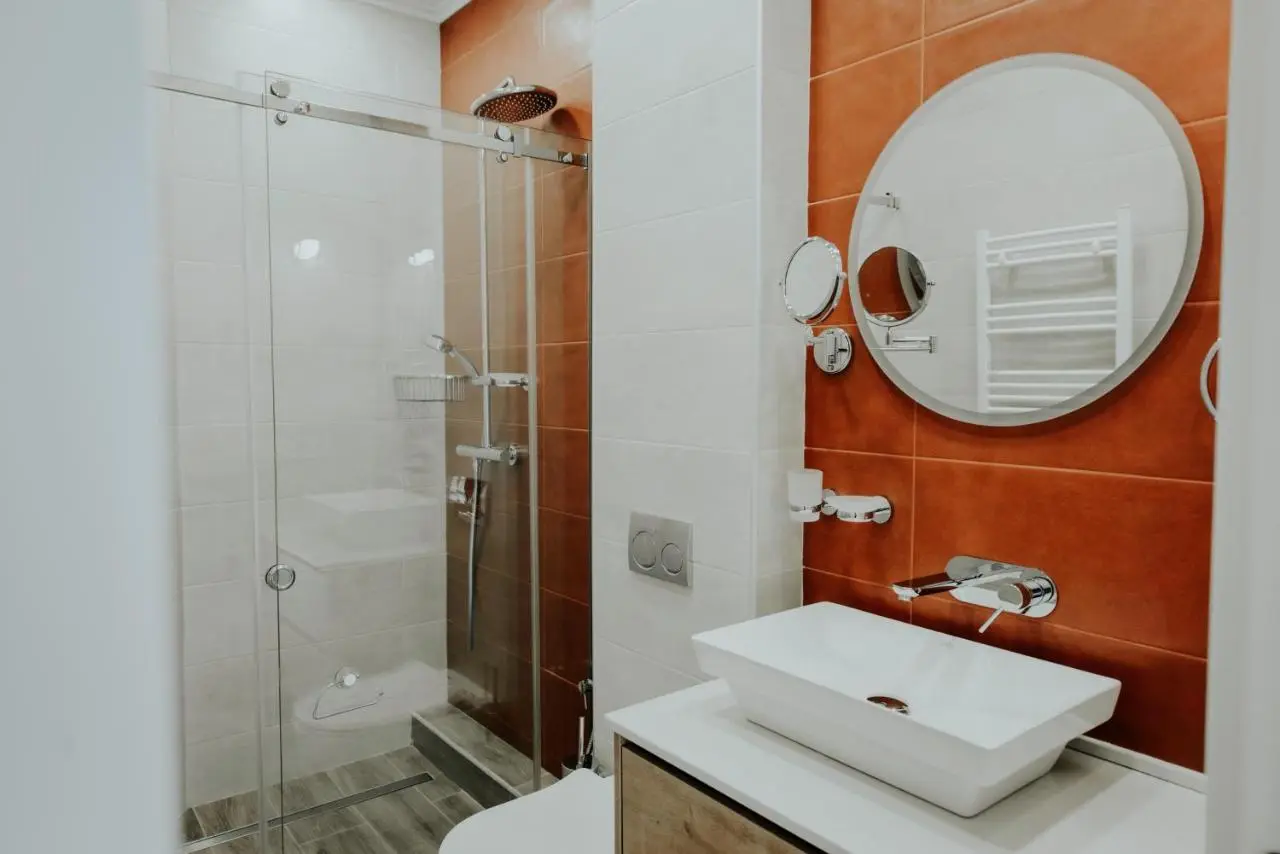 Skyline Luxury Suites