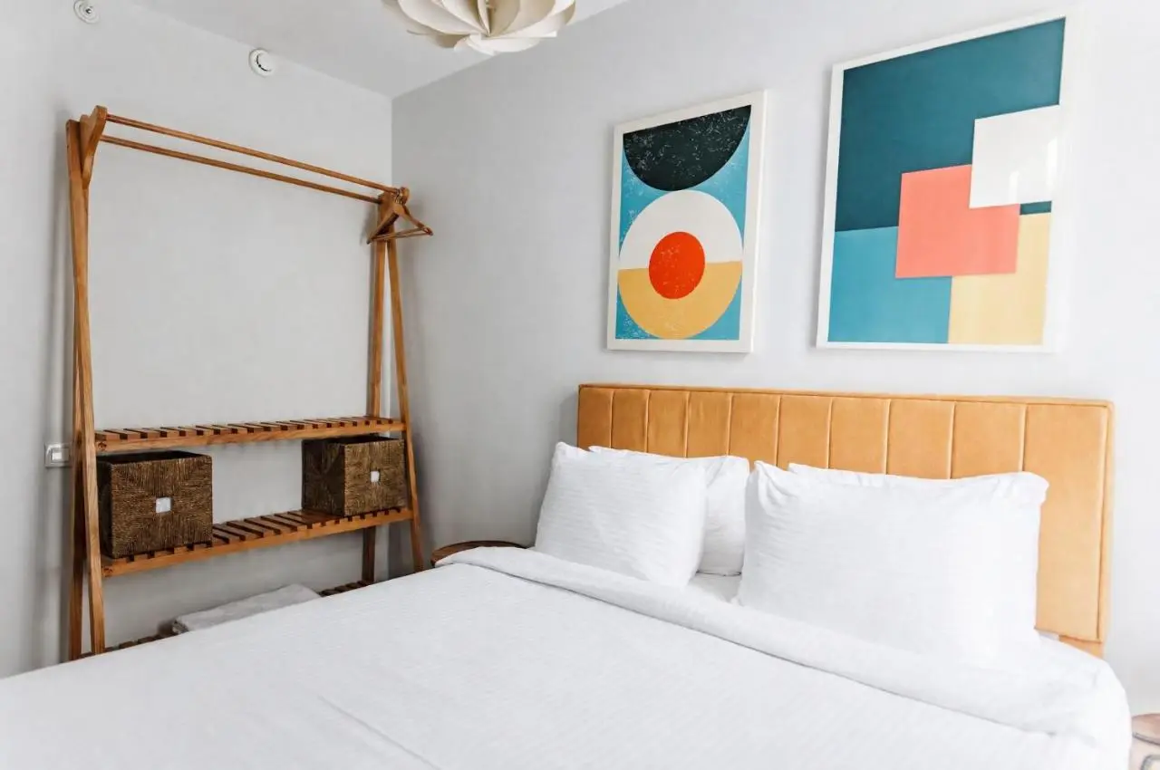 Bird Nest Suites