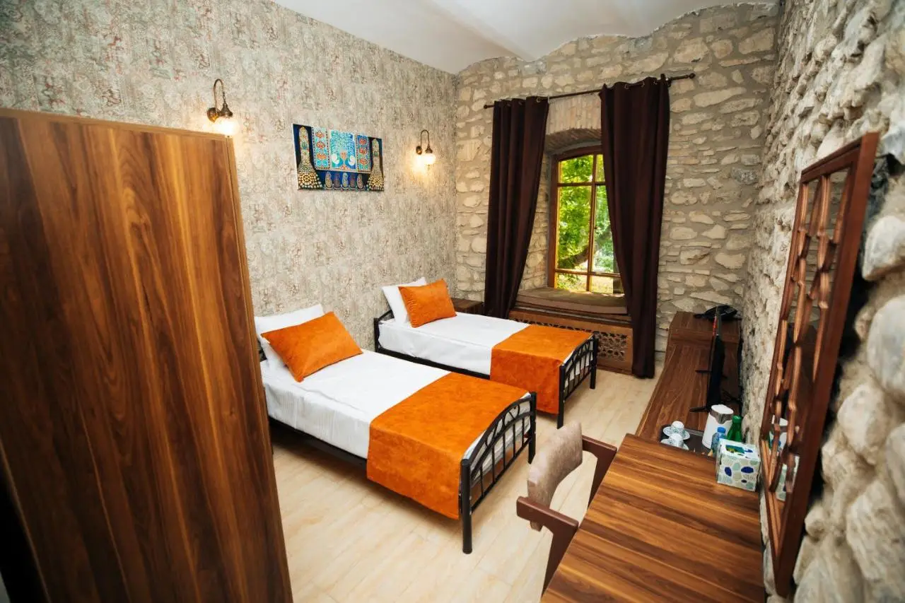 Art Hotel by ABAD Guest