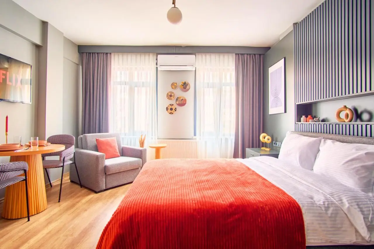 TAKS-INN Hotel