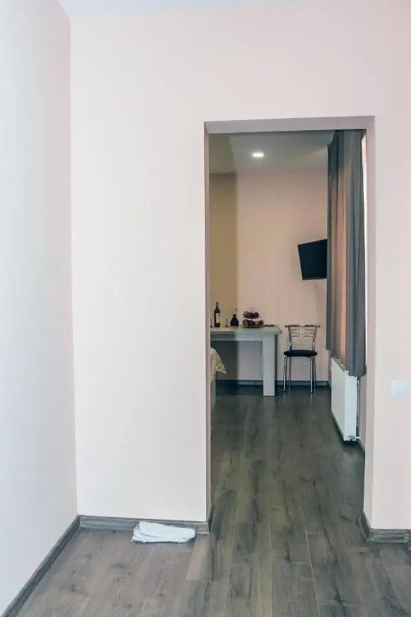 Red Hotel