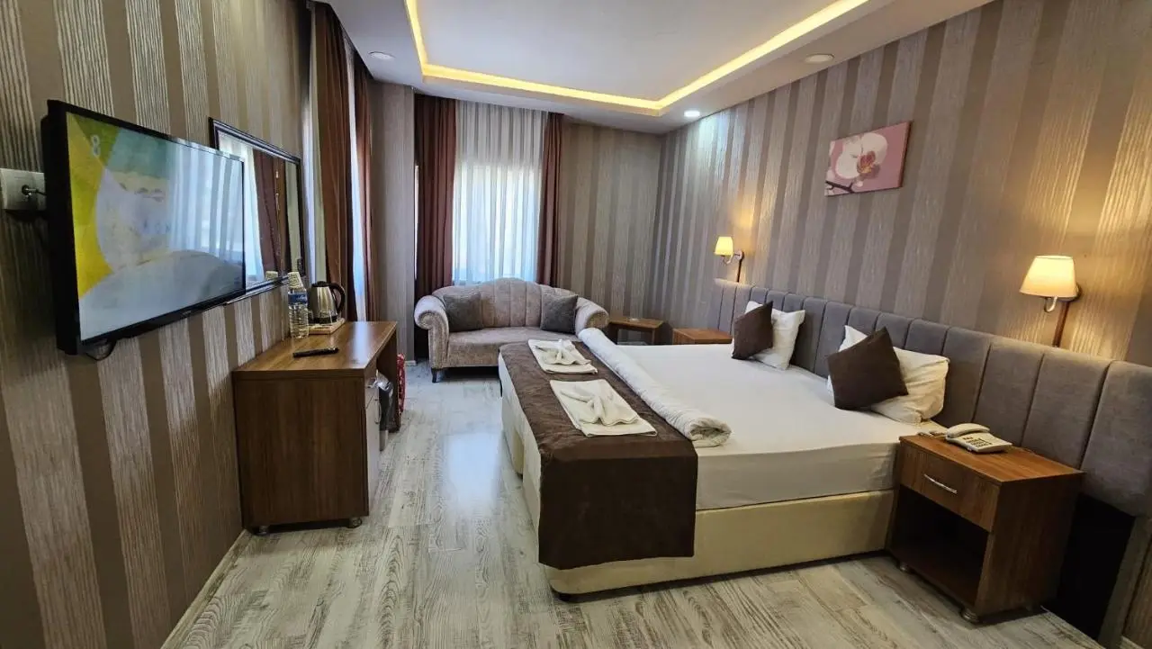 POINTBREAK OTEL