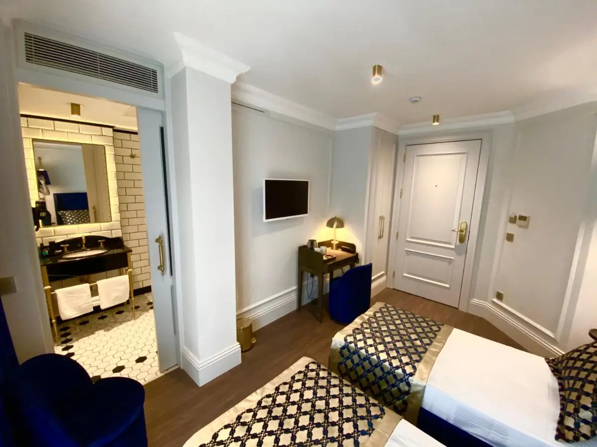 A11 HOTEL Exclusive