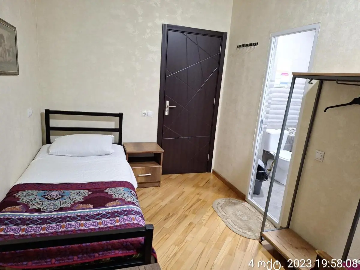 GUEST HAUSE & HOSTEL 15a
