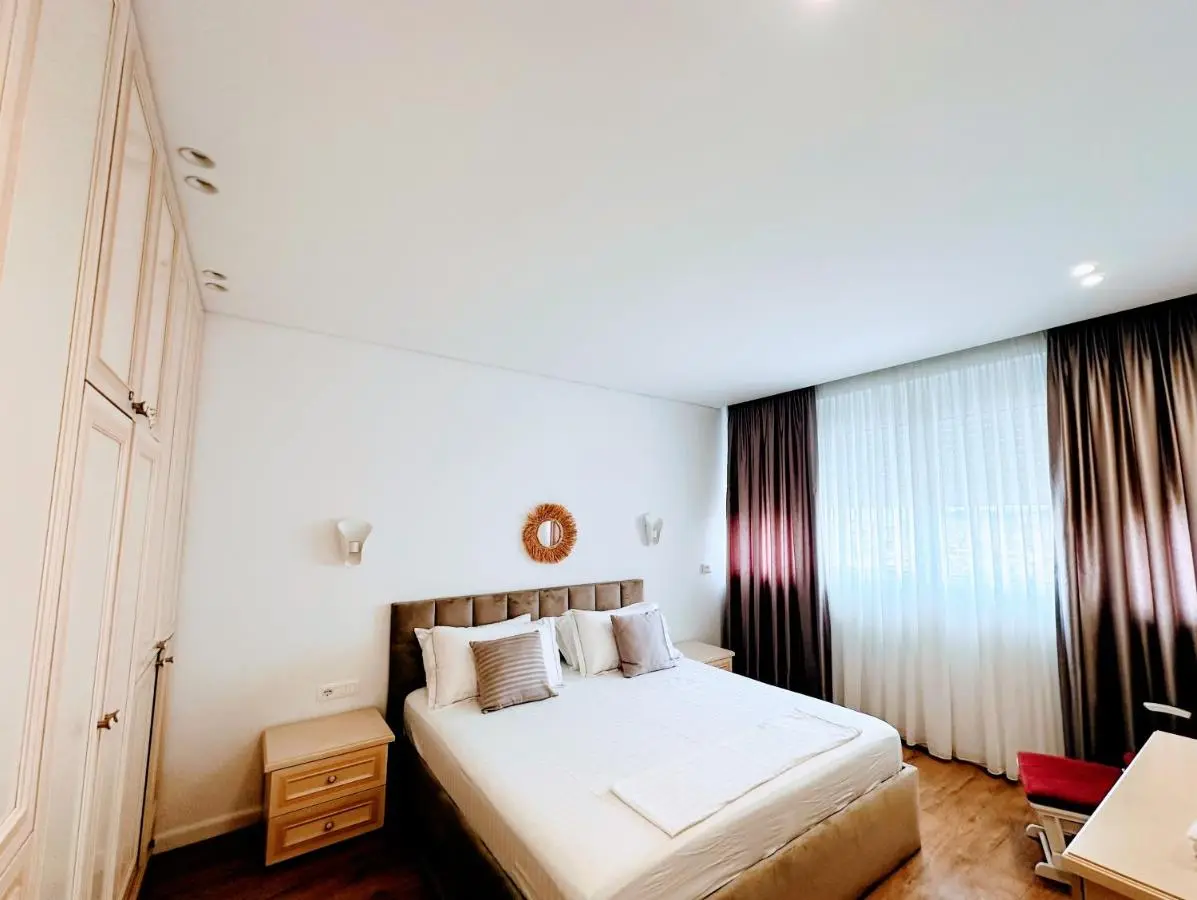 Madalin Seaside Apartment