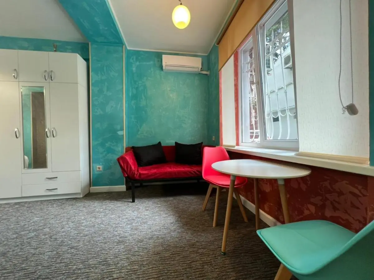 Kavsadze street apartment