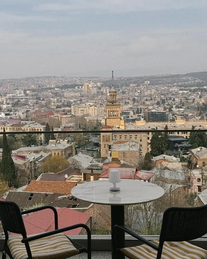 Castor & Pollux Hotel