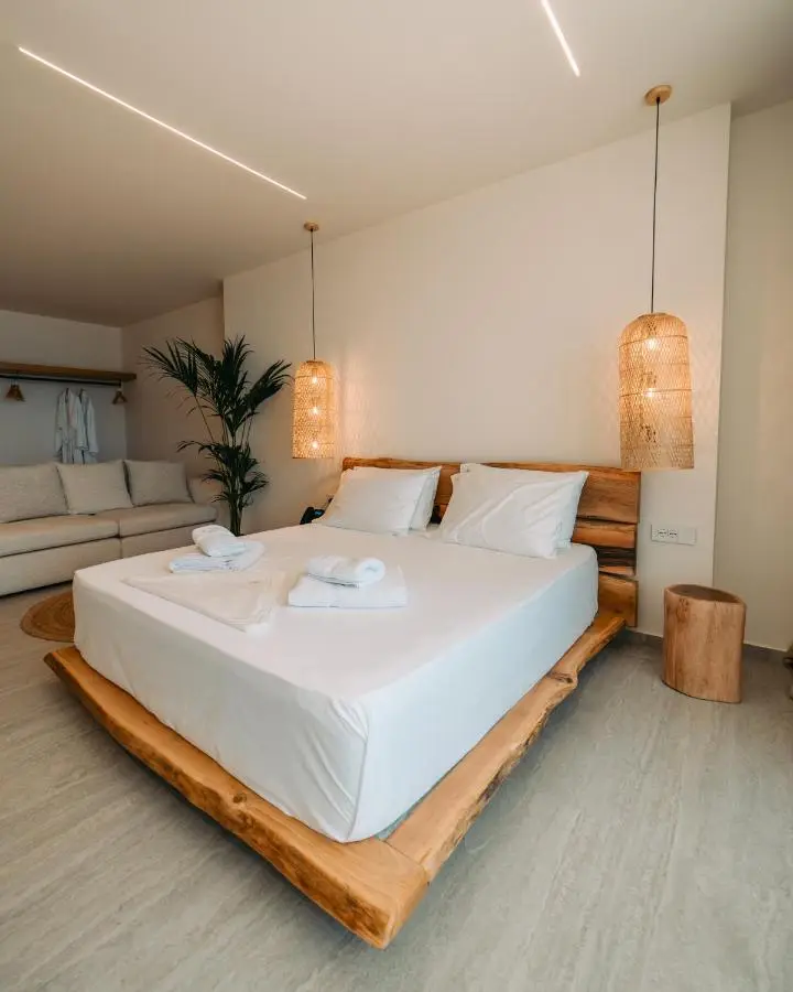 Elar Hotel