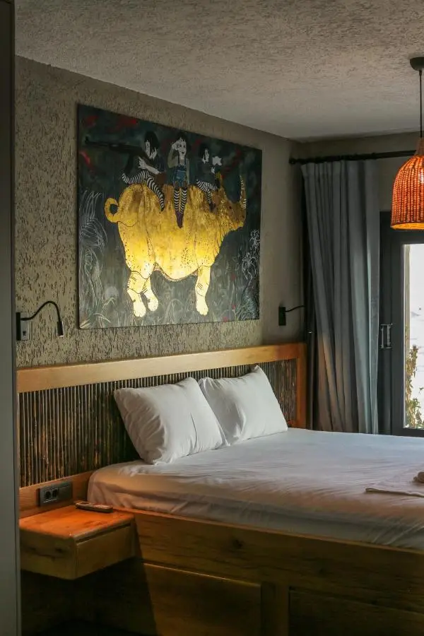 Surfer Caravan Gastro Pub Suites- Adults Only