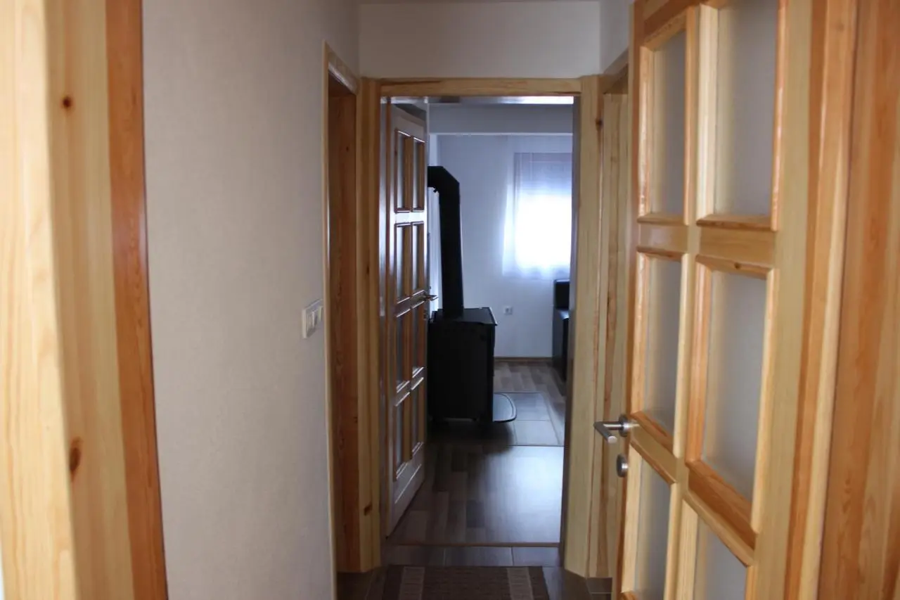 Apartments Zoni