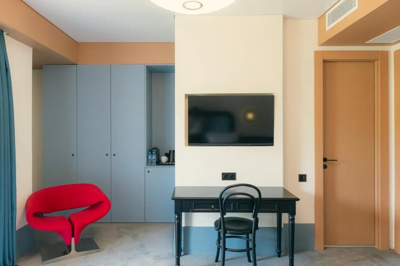 Proza Hotel & Restaurant