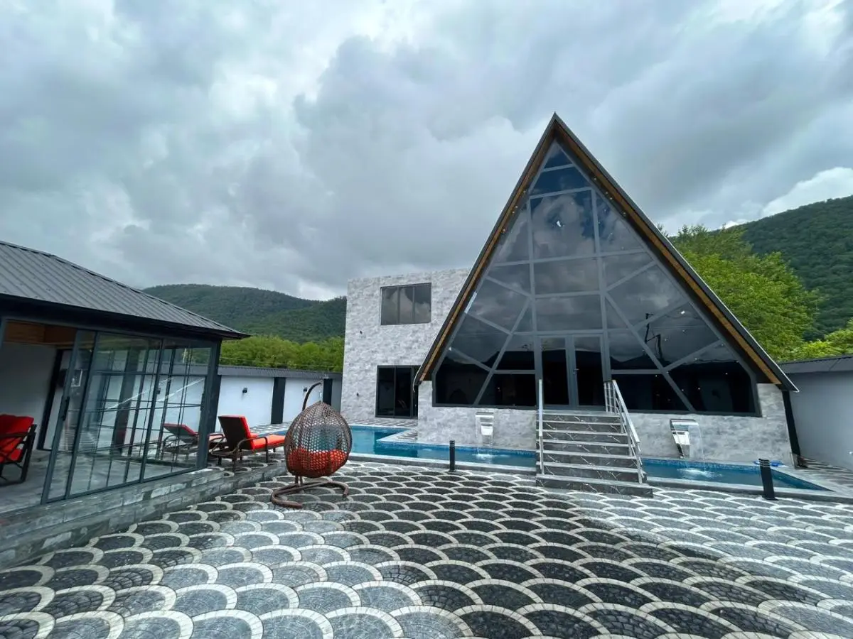 Roman's Spa & Villas