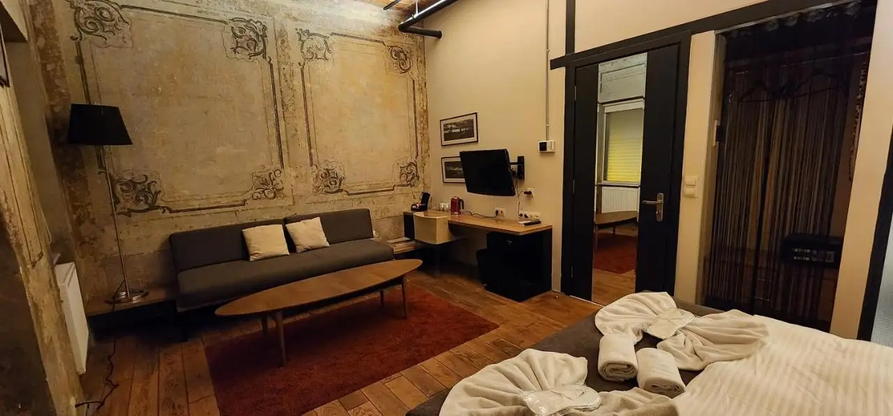 Taksim Galata Tower, Rooms Galata Historical Hotel