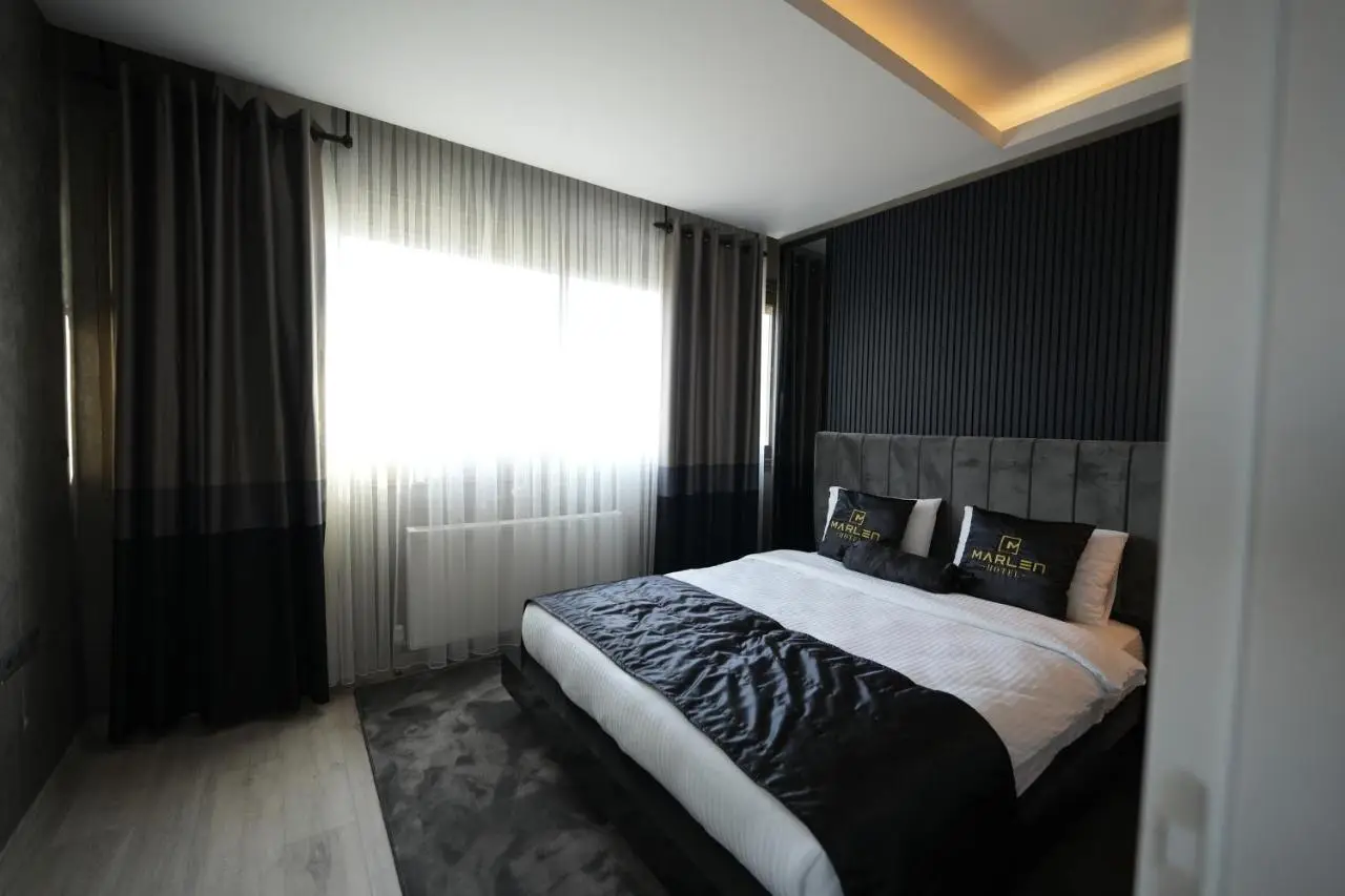 Marlen Hotel Bayraklı