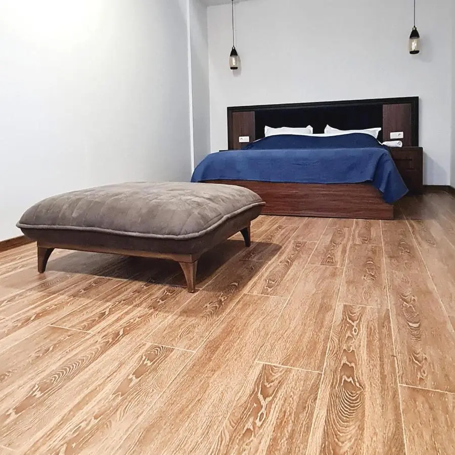 Bright and Airy Apartment Free Wi-Fi Open Space 3-Rooms 2-Balconies