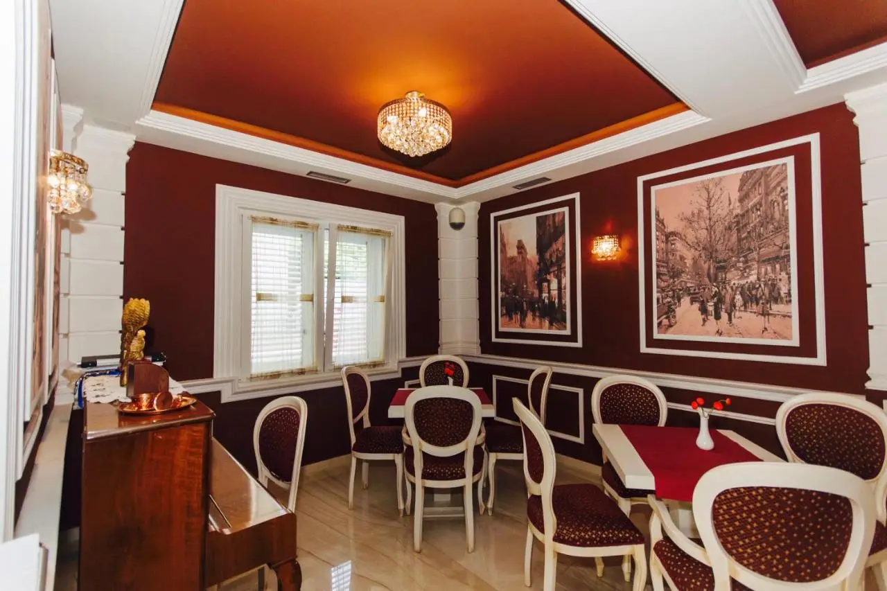Vila Ada Hotel