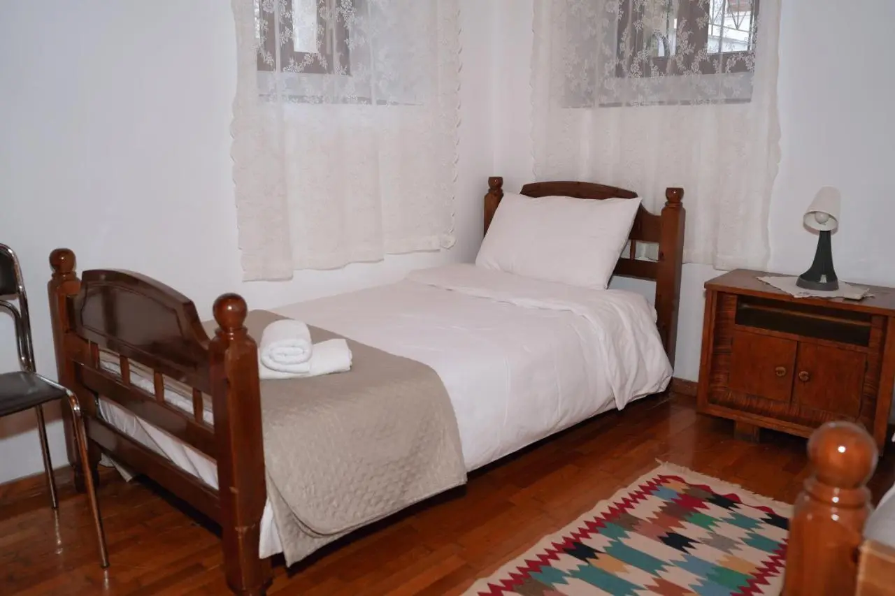 Emblematic House Apartment 2
