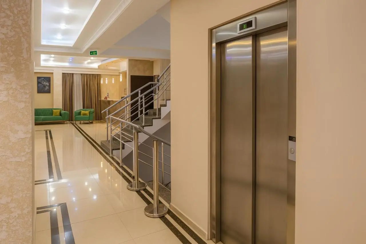 Hotel Grand Palace