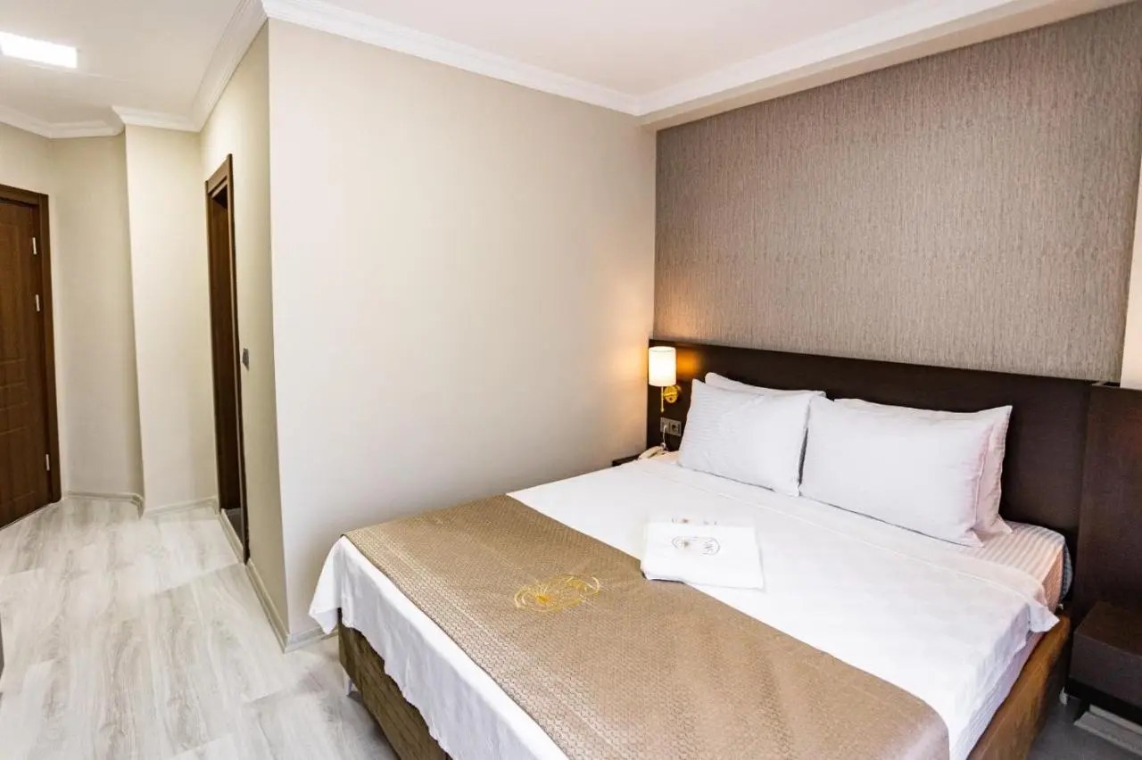Mays Otel