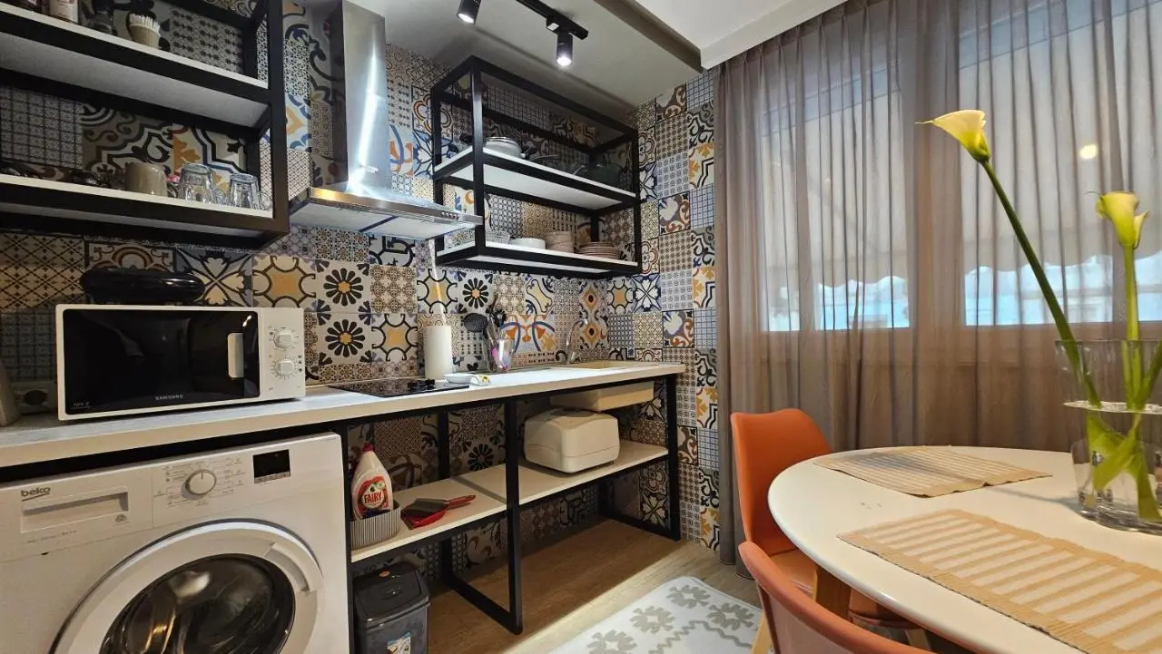 TAM Center Studio Apartment Next To Blloku No1