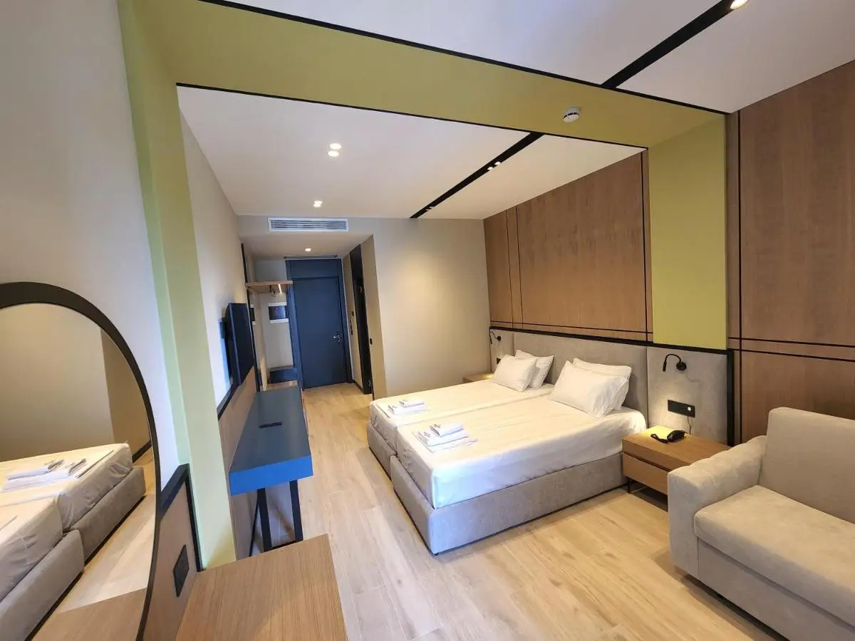 Green Light Hotel