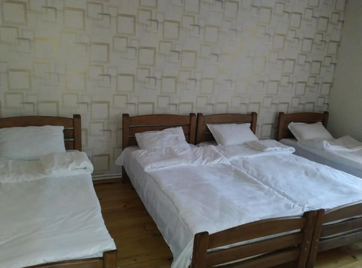 Nairi Guest House