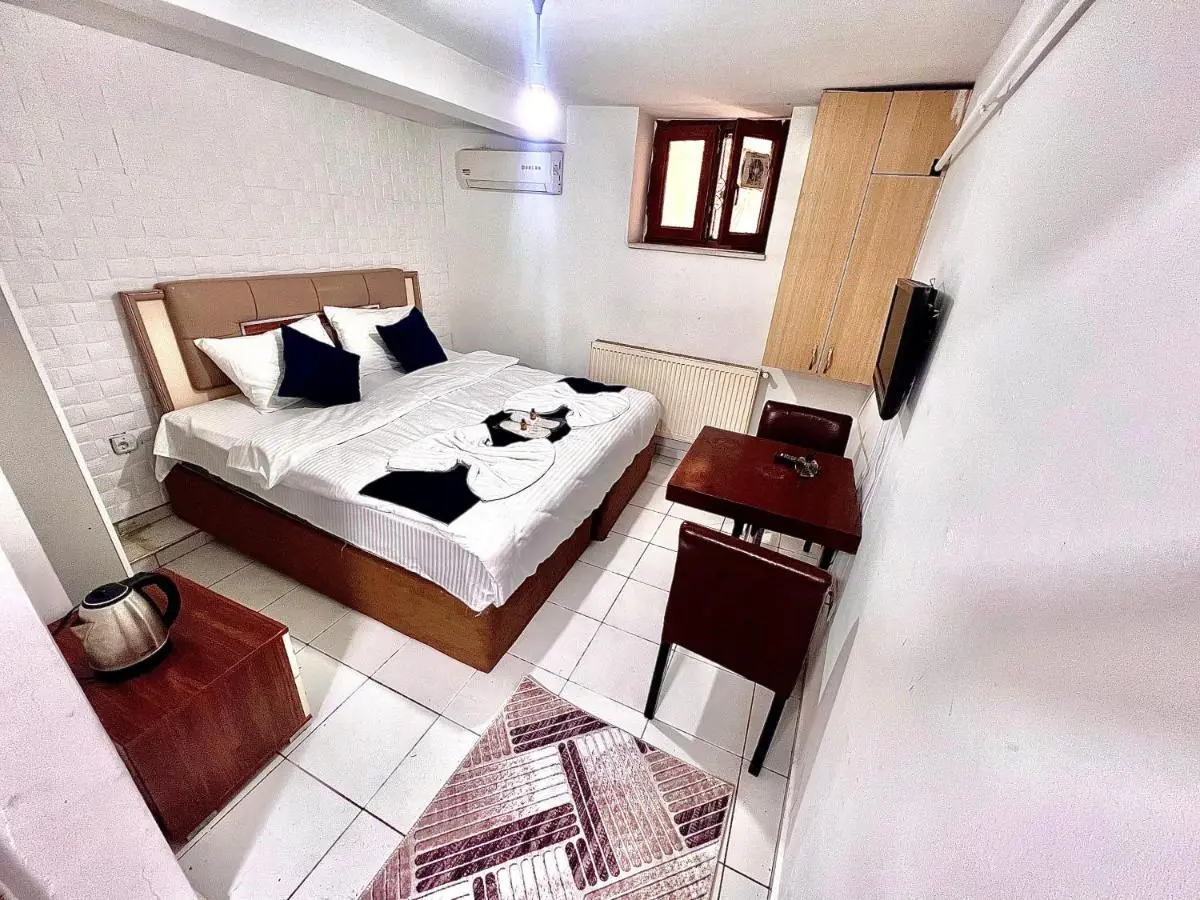 Taksim White House Hotel
