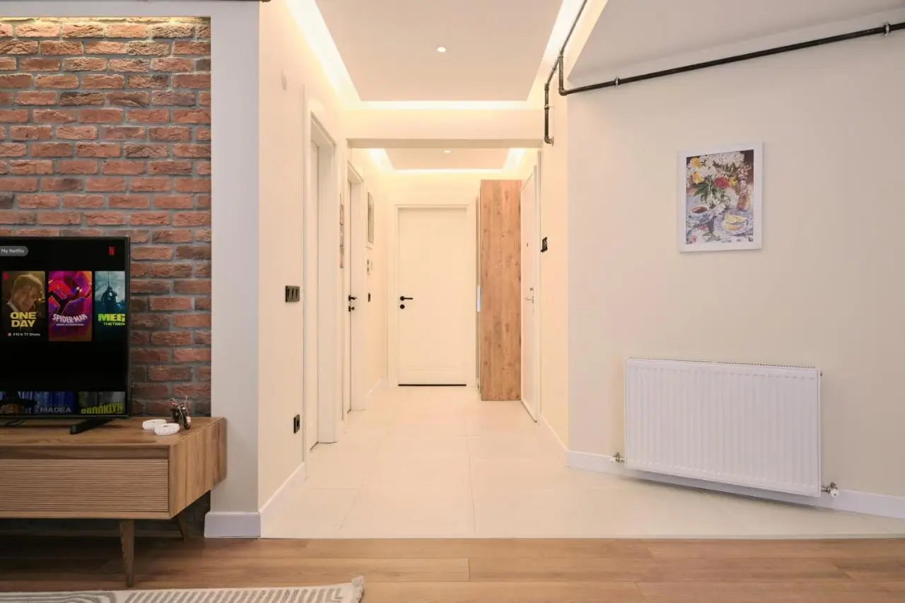 BSY's Stylish 1BR,2BR ,3BR Apartments in Brand New Building