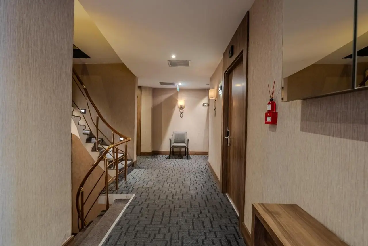 Best House Hotel OLD TOWN