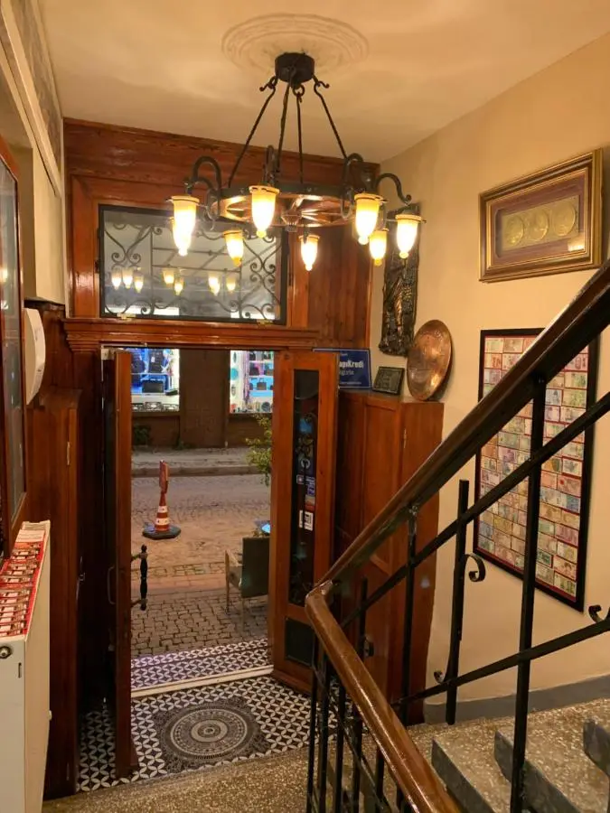 Antique Hostel