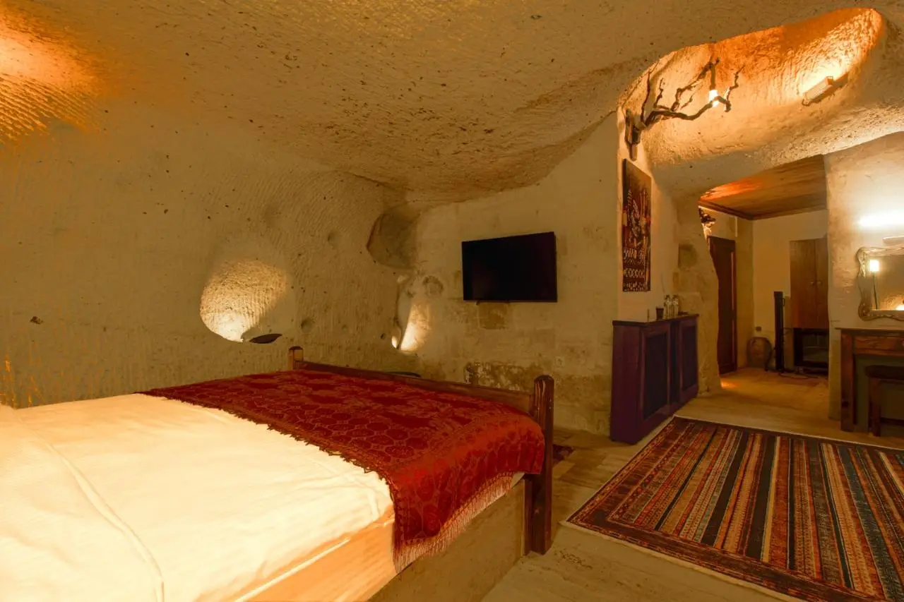 Babili Cappadocia Cave