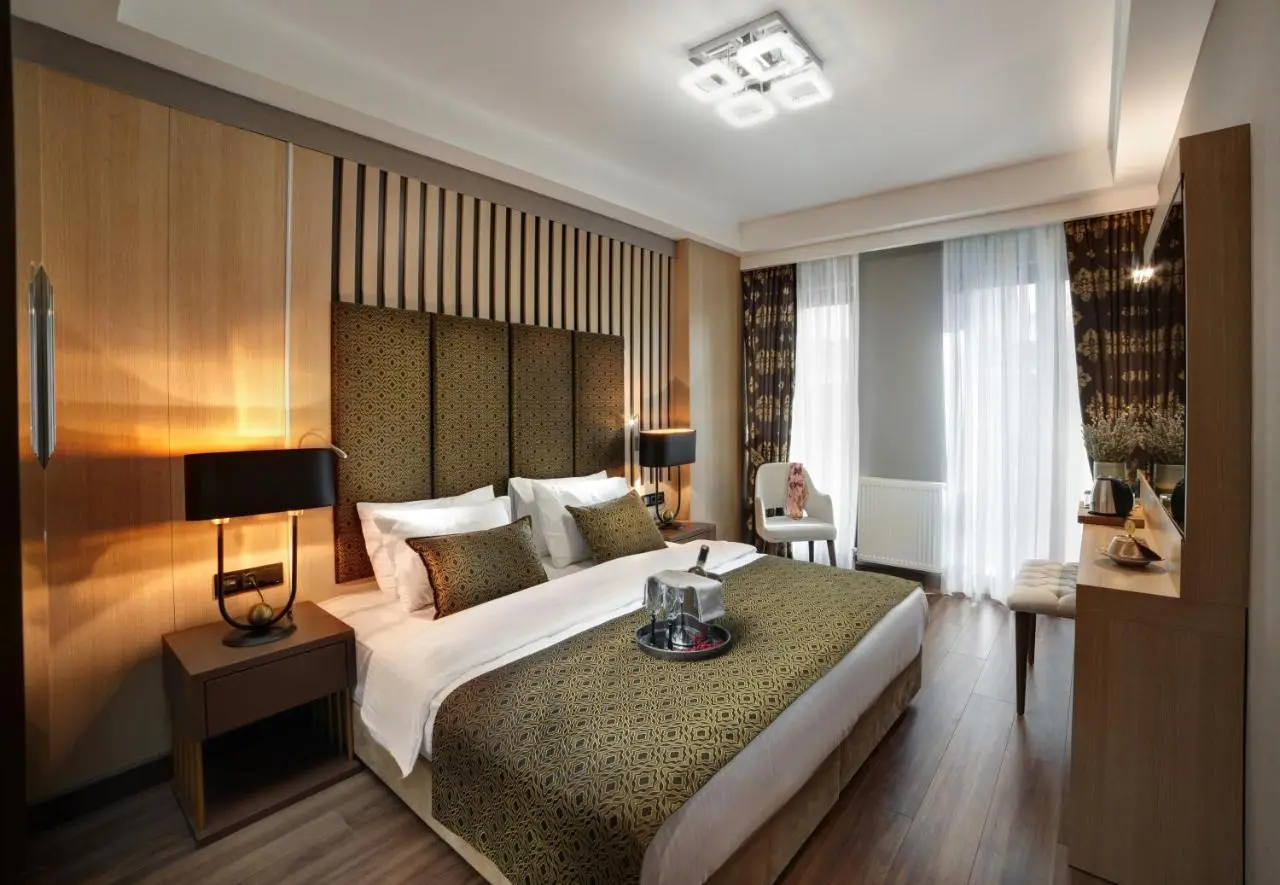 Pell Palace Hotel & SPA