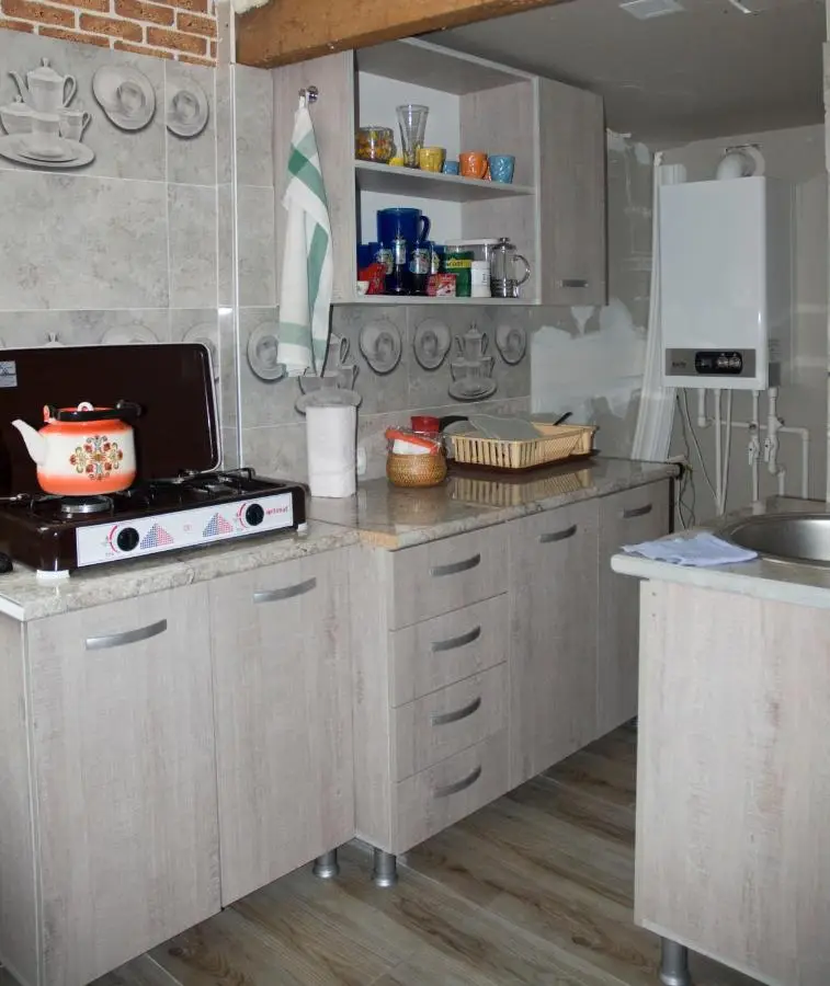 Rachvela's Guest House